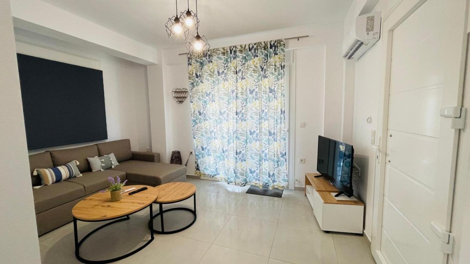 Athina Apartment Ofrínion Exterior foto
